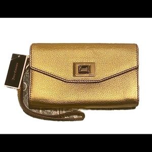 GOLD LEATHER JUICY COUTURE WRISTLET NEW WITH TAGS